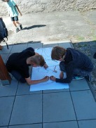 Osmáci vyrábí makety